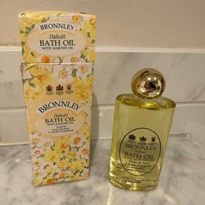 NIB Bronnley Bath Oil in Daffodil 3.5 Fl Oz